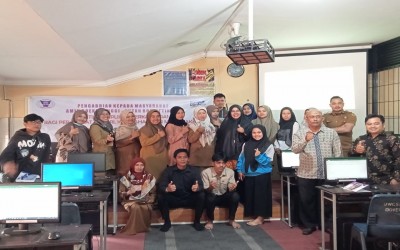 Pelatihan Aplikasi Perkantoran bagi perangkat nagari. kelurahan dan masyarakat di Sumatera Barat